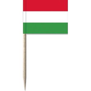 150x Cocktailprikkers Hongarije 8 cm vlaggetje landen decoratie - Houten spiesjes met papieren vlaggetje