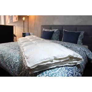 Exclusief Siberisch Ganzendons Dekbed | Nuvaro Excellent 4-Seizoenen 200 x 200 cm - Tweepersoons