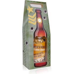 Verjaardag cadeau mannen - MEN'S WORLD - Bad- en douchegel Oak & Amber in bierfles look geschenkverpakking - 360 ML - Giftset man, vader, vriend, papa, broer - Grappig
