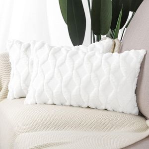 Set van 2 zachte pluche korte wollen fluwelen decoratieve kussenslopen luxe stijl kussensloop voor bank voor slaapkamer wit 40 x 60 cm rechthoekig