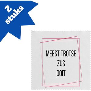 Akyol - meest trotse zus ooit brillendoekjes - Zus - trotse zus - verjaardagscadeau - verjaardag - cadeau - cadeautje voor zus - zus artikelen - kado - geschenk - gift - 17,8 bij 17,8 cm - 2 stuks