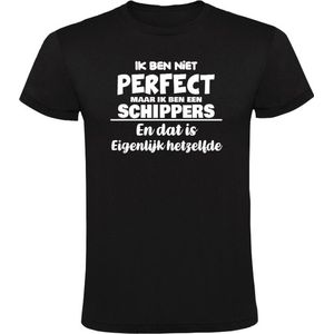 Ik ben niet perfect maar ik ben een Schippers en dat is eigenlijk hetzelfde Heren T-shirt - feest - familie - achternaam - relatie - verjaardag - jarig - trots - gezin - zoon - vader - papa - broer - cadeau - humor - grappig