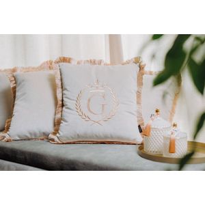 Embroidered pillow / personalised pillow / monogram pillow / decorative cushion 40x 40 beige velvet letter G