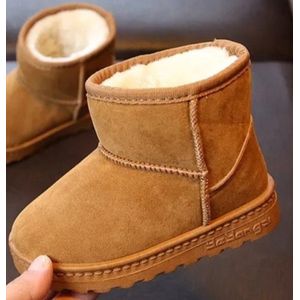 Kinder winterlaarzen camel maat 27 (vallen kleiner 18.5cm buiten maat)