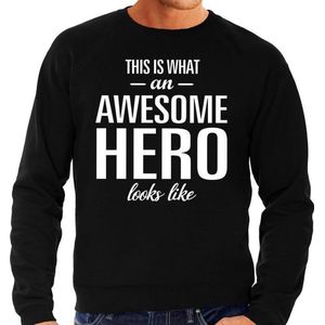 Awesome hero / held cadeau sweater / trui zwart met witte letters voor heren - zorgpersoneel sweaters / waardering truien XXL