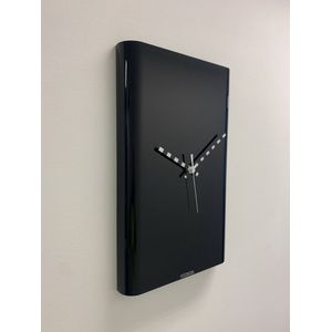 Wandklok CHANTALBRANDO -- SARAGOSSA BLACK -- MODERN DESIGN -- MADE IN HOLLAND