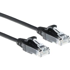 ACT Zwarte 3 meter LSZH U/UTP CAT6 datacenter slimline patchkabel snagless met RJ45 connectoren DC9903