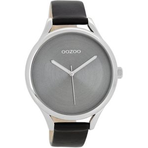 OOZOO Timepieces - Zilverkleurige horloge met zwarte leren band - C8634