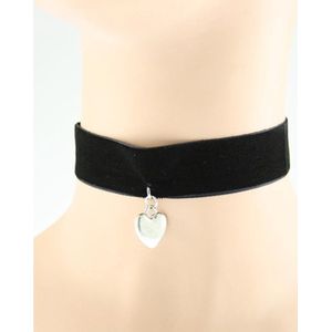 Zac's Alter Ego - Velvet with Heart Locket Choker - Zwart