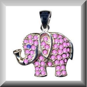 Unieke roze olifant hanger van zilver  met CZ