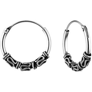 Zilveren oorbellen | Oorringen  | Zilveren Bali hoops, 14 mm met slingertjes en spiraaltjes