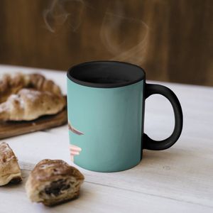 Magische Mok - Foto op Warmte Mokken - Koffiemok - Roodborstje - Vogel - Koksmuts - Sokkel - Magic Mok - Beker - 350 ML - Theemok