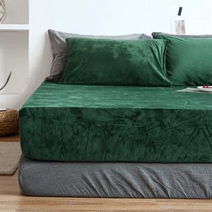 Warm fleece hoeslaken, 140 x 200 cm, kasjmier-touch, behaaglijk, pluizig, pluche, flanel, hoeslaken voor boxspringbed, topper, matras tot 30 cm hoog, donkergroen