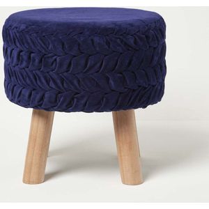 Homescapes Lyla ronde geplooide fluwelen kruk met houten poten - opaalblauw, 40 cm hoog