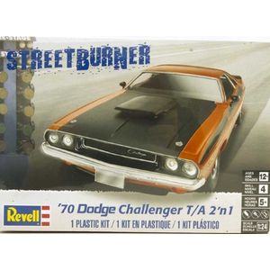 1:25 Revell 12596 1970 Dodge Challenger Car - 2 n1 Plastic Modelbouwpakket