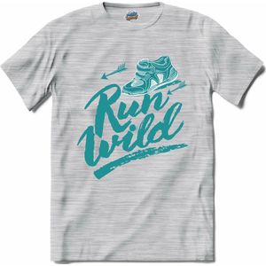 Run Wild | Hardlopen - Rennen - Sporten - T-Shirt - Unisex - Donker Grijs - Gemêleerd - Maat L
