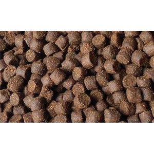 Steur voer perfect uitgebalanceerd 16mm. Bolies steurvoer 44% eiwitten 20kg.