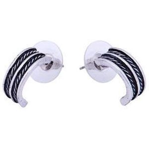 Behave Oorbellen - oorstekers - halve oorringen - zilver kleur - kabel design - 1.5 cm
