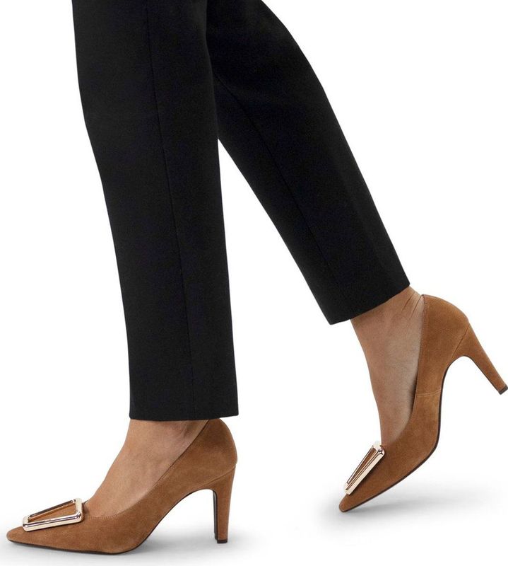 Manfield - Dames - Beige suède pumps - Maat 40