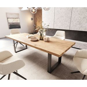 Eetkamertafel Edge eiken natuur 260x100 skid zwart