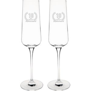 Gegraveerde set champagneglazen 27cl Gefeliciteerd 10 jaar getrouwd