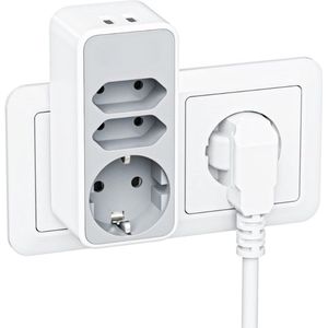 Reisstekker - 3 AC, 1 USB, 1 USB-C - UK naar EU Adapter Plug - 15W 3A Reisadapter - Reisstekker Buitenlandse Stopcontact - Travel Adapter Engeland UK Adapter Plug Ierland