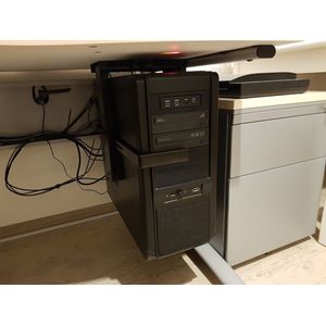 Offeco CPU Houder Model C - CPU Houder - Pc houder voor onder bureau - Computer houder - Pc Houder