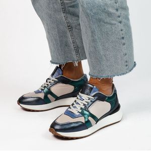 Manfield - Dames - Blauwe leren sneakers met metallic details - Maat 36