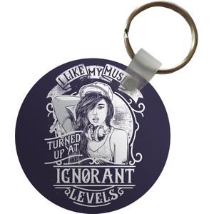 Sleutelhanger - Vrouwen - Koptelefoon - Retro - Quote - Plastic - Rond - Uitdeelcadeautjes - Vaderdag cadeau - Geschenk - Cadeautje voor hem - Tip - Mannen