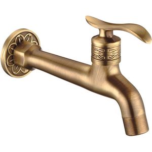 Antieke messing buitenkraan voor in de tuin - decoratieve badkamerkraan met waterleiding en enkele koudwaterkraan voor aan de muur