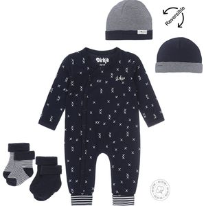 Dirkje - Noppies - Bio Basic babykleding - Set (4delig) - Donkerblauw Boxpak met print - Mutsje - 2 paar sokjes - Maat 62