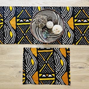 Handgemaakte Tafelloper en 4 Placemats | Afrikaanse Print ""Mudcloth"" Bogolan Geïnspireerde Print | Gemaakt van 100% Afrikaanse Print Stof |