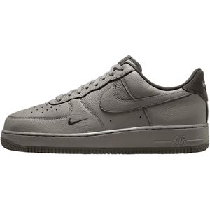 Nike Air Force 1 Low '07 LV8 Light Army Cargo Khaki - Sneakers - Unisex - Maat 41 - Groen
