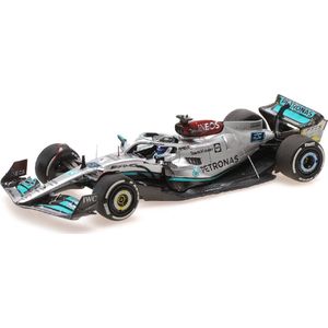 Mercedes-AMG Petronas F1 Team F1 W13 E Perf. #63 British GP 2022 - 1:43 - Minichamps