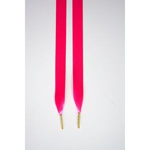 Schoenveters plat satijn luxe - fuchsia roze breed - 120cm met gouden stiften