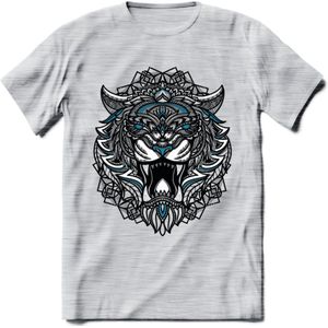 Tijger - Dieren Mandala T-Shirt | Blauw | Grappig Verjaardag Zentangle Dierenkop Cadeau Shirt | Dames - Heren - Unisex | Wildlife Tshirt Kleding Kado | - Licht Grijs - Gemaleerd - 3XL