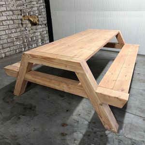 Rockwood® Picknicktafel Douglas Big Foot 2.00m Montage op locatie. Extra gemak en vakkundige service