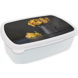 Broodtrommel Wit - Lunchbox - Brooddoos - Stilleven - Chrysanten - Geel - 18x12x6 cm - Volwassenen