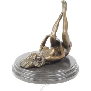Bronzen Naakte Vrouw Op Haar Rug Met Haar Benen Omhoog 18x19 cm