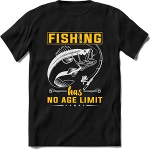 Fishing Has No Age Limit - Vissen T-Shirt | Geel | Grappig Verjaardag Vis Hobby Cadeau Shirt | Dames - Heren - Unisex | Tshirt Hengelsport Kleding Kado - Zwart - XL