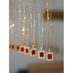 Rode Agaat Omlijste Hanger Ketting