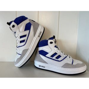 Hip sneaker maat 30