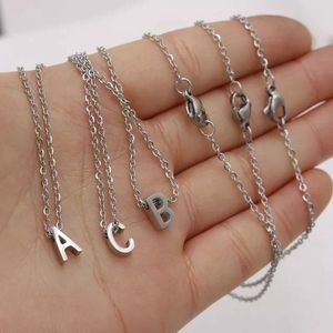 Ketting Letter - Initialen Ketting - Naam Ketting - Zilver RVS ketting - Choker - F