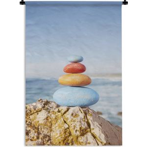 Wandkleed Kalm - Stapel gekleurde stenen voor de kalme oceaan Wandkleed katoen 120x180 cm - Wandtapijt met foto XXL / Groot formaat!