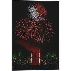 WallClassics - Vlag - Rood Vuurwerk in de Nacht - 40x60 cm Foto op Polyester Vlag