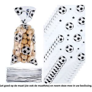 25x Uitdeelzakjes Voetbal 12.5 x 27.5 cm - Football Stars - Sterren - Soccer Cup - Bal - WK - EK - Cellofaan Plastic Traktatie Kado Zakjes - Snoepzakjes - Koekzakjes - Koekje - Cookie Bags