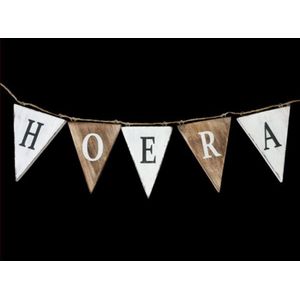 BonTon - Houten Vlaggetjes / Slinger 13 x 50 cm - ""Hoera'' - Kleur Naturel / White