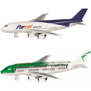 Speelgoed vliegtuigen setje van 2 stuks groen en wit 19 cm - Vliegveld spelen voor kinderen