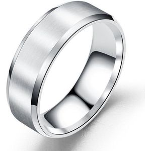 Heren Ring Zilver kleurig met Strak Gepolijste Rand - Staal - Ringen Mannen Dames - Cadeau voor Man - Mannen Cadeautjes