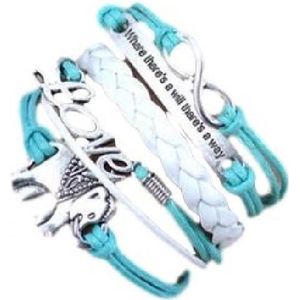 BY-ST6 meiden armband in de kleur lichtblauw/wit